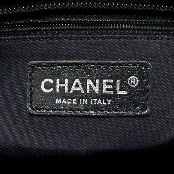 CHANEL Black Coated Canvas Tote Bag - Picture 7 of 16